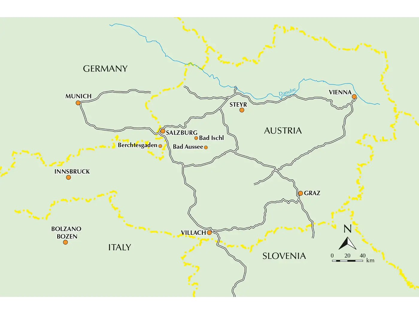 Walking in the Salzkammergut: the Austrian Lake District 30 walks in Salzburg's lakes and mountains, including the Dachstein | Backcountry Books